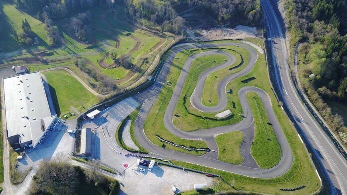 Circuit Jura Sud : Vue aérienne de la piste
