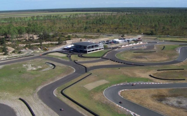 Kart Center Biscarrosse : Vue sur la piste