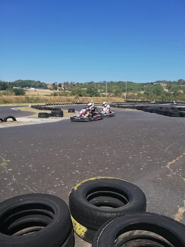Distra Kart : Karts sur la piste
