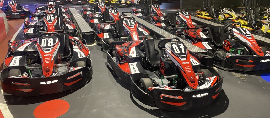 Kart Indoor Chrono : Les karts en attente de location