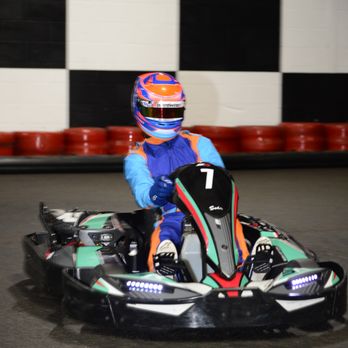 IndoorKarting Belgium : Pilote en action
