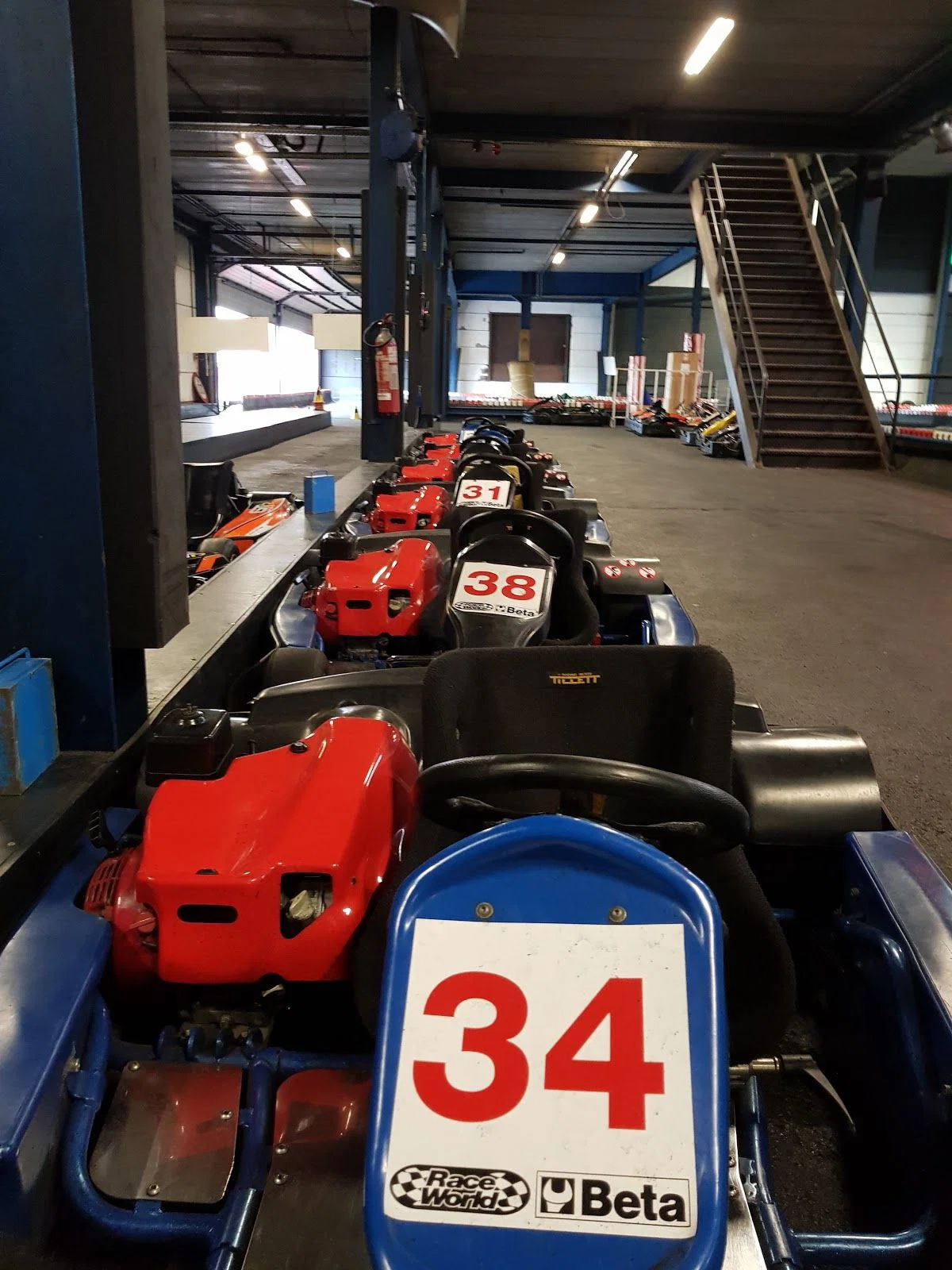 JPR Belgium Indoorkarting : Karts alignés
